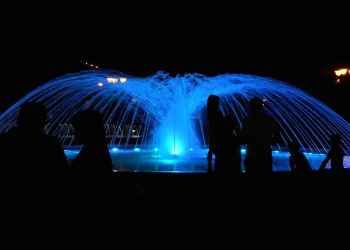 Essential Near The شقة *